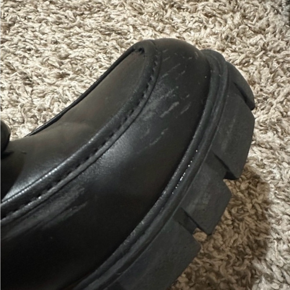 Madden NYC Loafers Sz 11 Chunky Black Platform Chain Y2K Gothic
Academia Classic - Picture 4 of 8